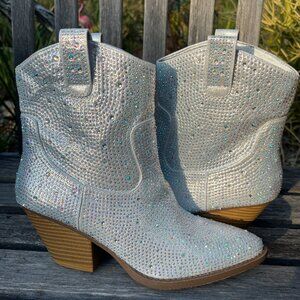 Forever Women's New Western Silver Bling Booties, Size 10